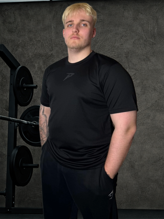 PUMPIFY Sport Essential Tee - Relaxed Fit (Full Jet Black)