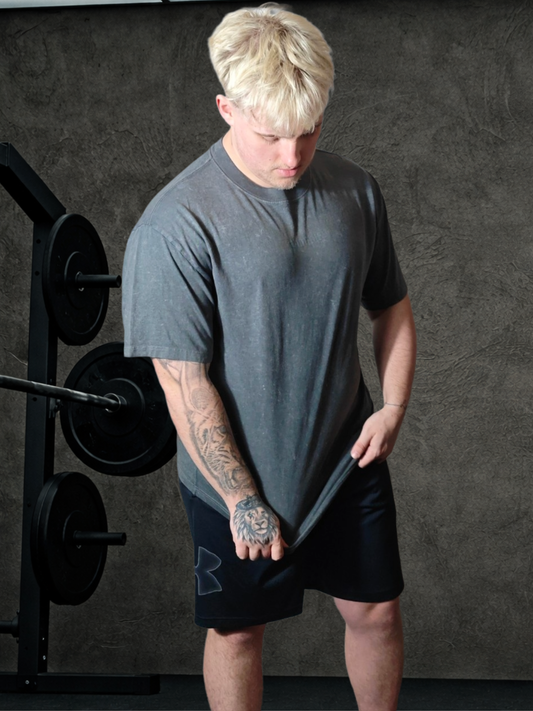 PUMPIFY Bulking Season Oversized Washed Coal Tee