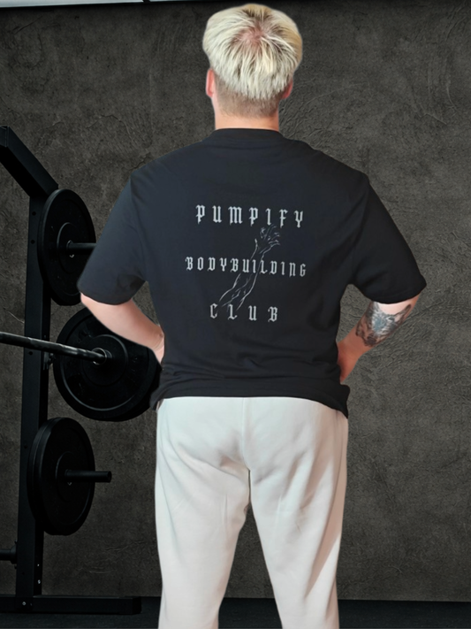 PUMPIFY BODYBUILDING CLUB Oversized Boxy Gothic Arm Tee