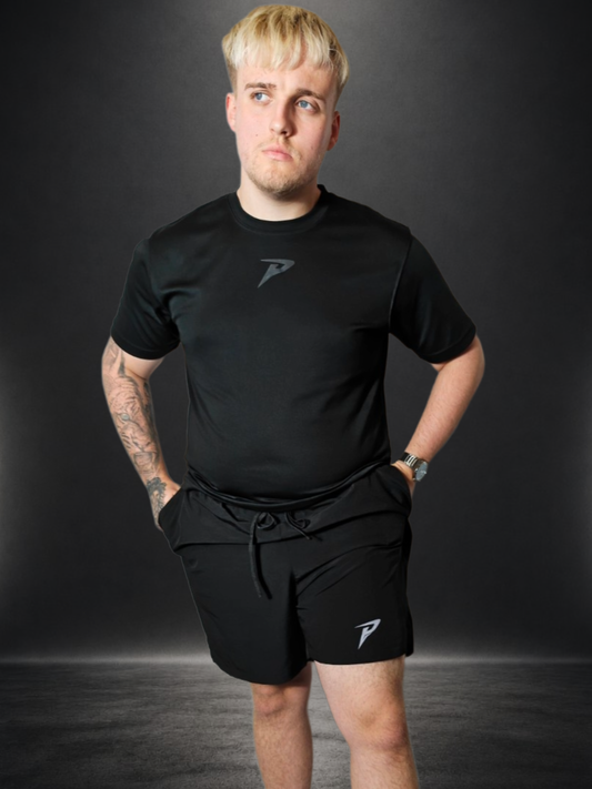 PUMPIFY Sport Essential Black Shorts