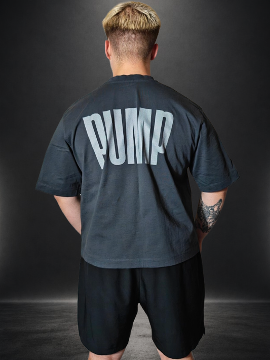 PUMPIFY - Boxy Oversized PUMP Tee - Dark